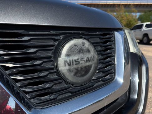 Used 2020 Nissan Rogue S FWD image 10