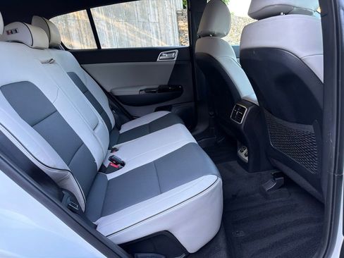 Used 2019 Kia Sportage EX w/ EX Sport Appearance Package AWD/4WD image 26