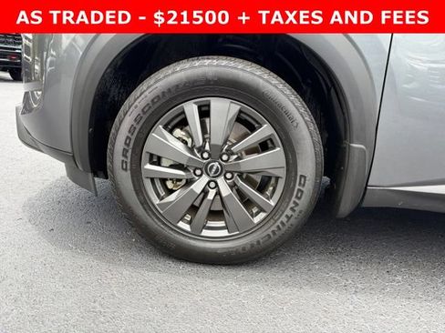 Used 2022 Nissan Pathfinder SV FWD image 9