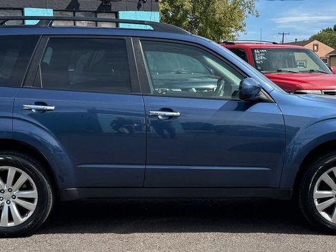 Used 2011 Subaru Forester 2.5X Premium w/ All-Weather Pkg AWD/4WD image 2
