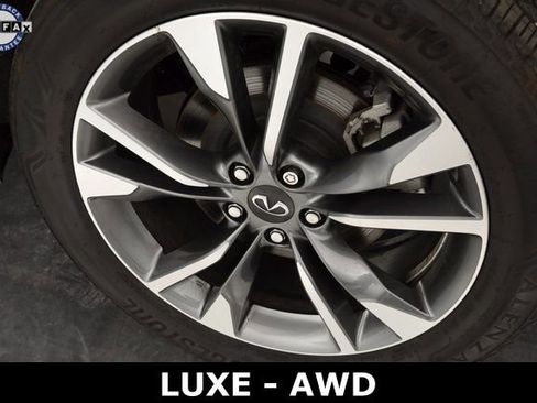 Used 2024 INFINITI QX60 Luxe image 9