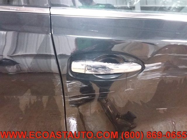 Used 2017 Nissan Rogue SV FWD image 19