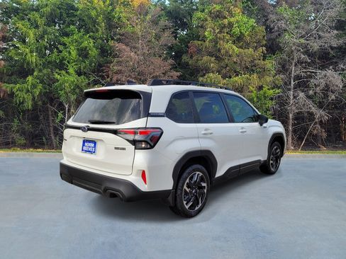 New 2026 Subaru Forester Premium AWD/4WD image 16