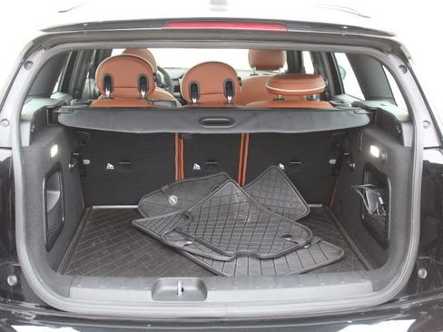 Used 2022 MINI Cooper Clubman John Cooper Works image 43