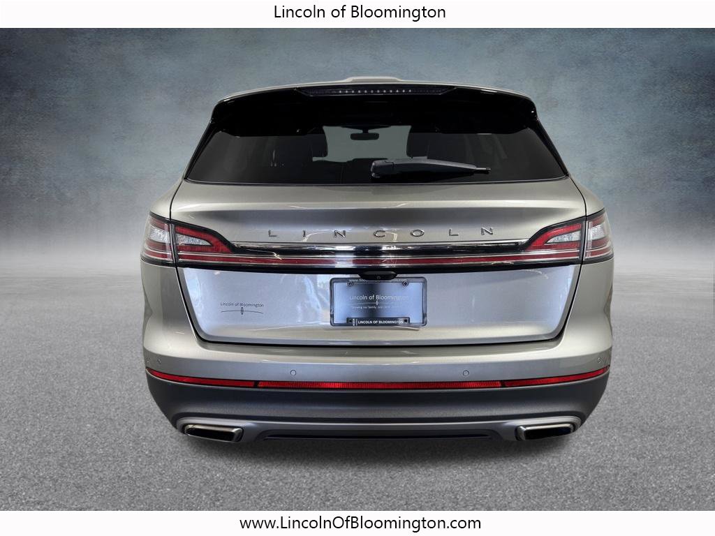 Used 2023 Lincoln Nautilus Reserve AWD/4WD image 6