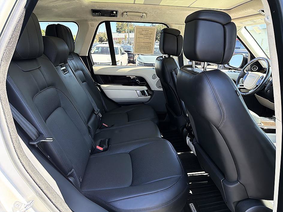 Used 2019 Land Rover Range Rover Supercharged AWD/4WD image 19