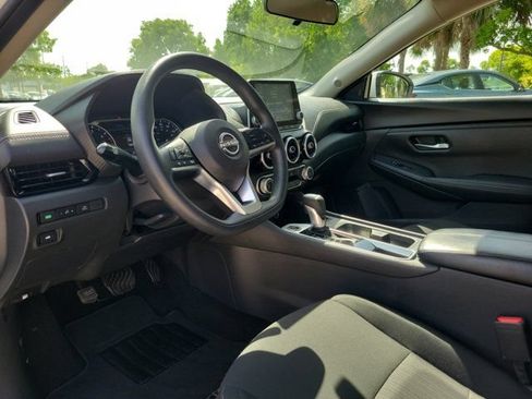 Certified 2025 Nissan Sentra SV FWD image 20