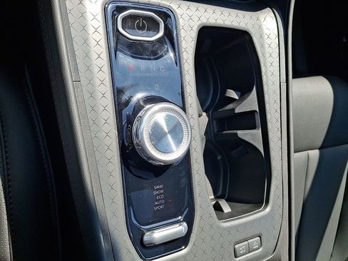 New 2025 Jeep Wagoneer S Limited AWD/4WD image 11