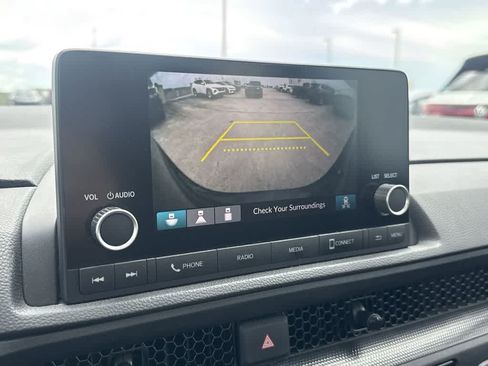 Used 2025 Honda CR-V Sport image 18