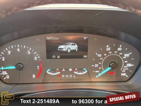 Used 2022 Ford Escape SEL image 18