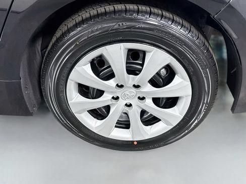 Certified 2024 Toyota Corolla LE FWD image 30