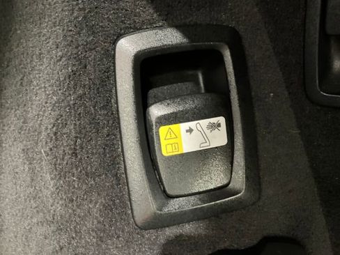 Used 2014 BMW 535i Gran Turismo image 35