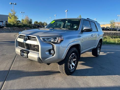 Used 2023 Toyota 4Runner TRD Off-Road Premium w/ Moonroof Package AWD/4WD image 3