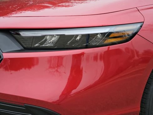 New 2025 Honda Accord LX image 7