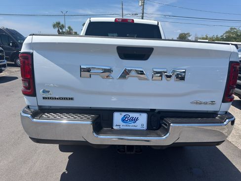 Used 2026 RAM 2500 Big Horn AWD/4WD image 6
