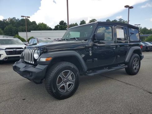 Used 2023 Jeep Wrangler Unlimited Sport AWD/4WD image 3