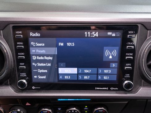Used 2023 Toyota Tacoma TRD Sport AWD/4WD image 19