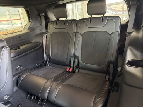 Used 2021 Jeep Grand Cherokee L Laredo AWD/4WD image 15