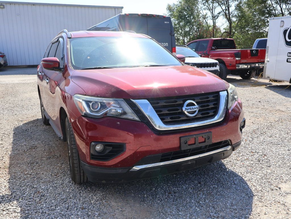 Used 2019 Nissan Pathfinder SV FWD image 10