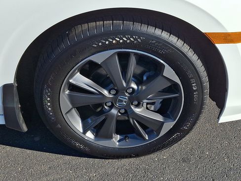 Used 2023 Honda Odyssey Elite image 8