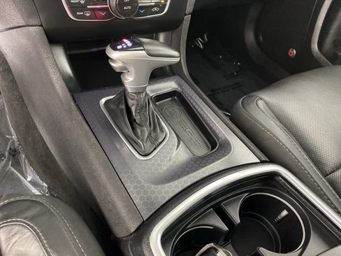 Used 2015 Dodge Charger R/T w/ Plus Group RWD image 38