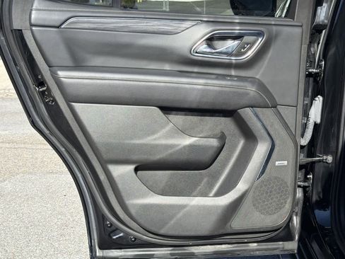 Used 2023 GMC Yukon SLT w/ Max Trailering Package image 29