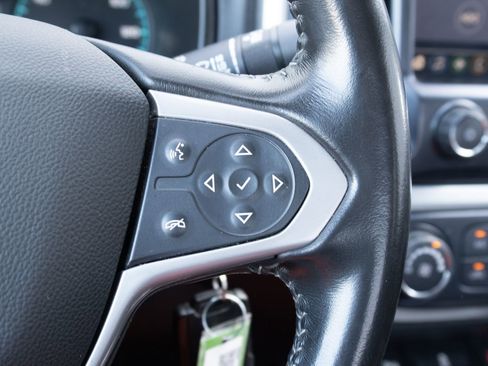 Used 2021 Chevrolet Colorado LT w/ Fleet Safety Package image 7