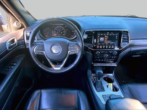 Used 2019 Jeep Grand Cherokee Limited AWD/4WD image 6