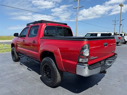 Used 2013 Toyota Tacoma 4x4 Double Cab w/ SR5 Pkg image 9