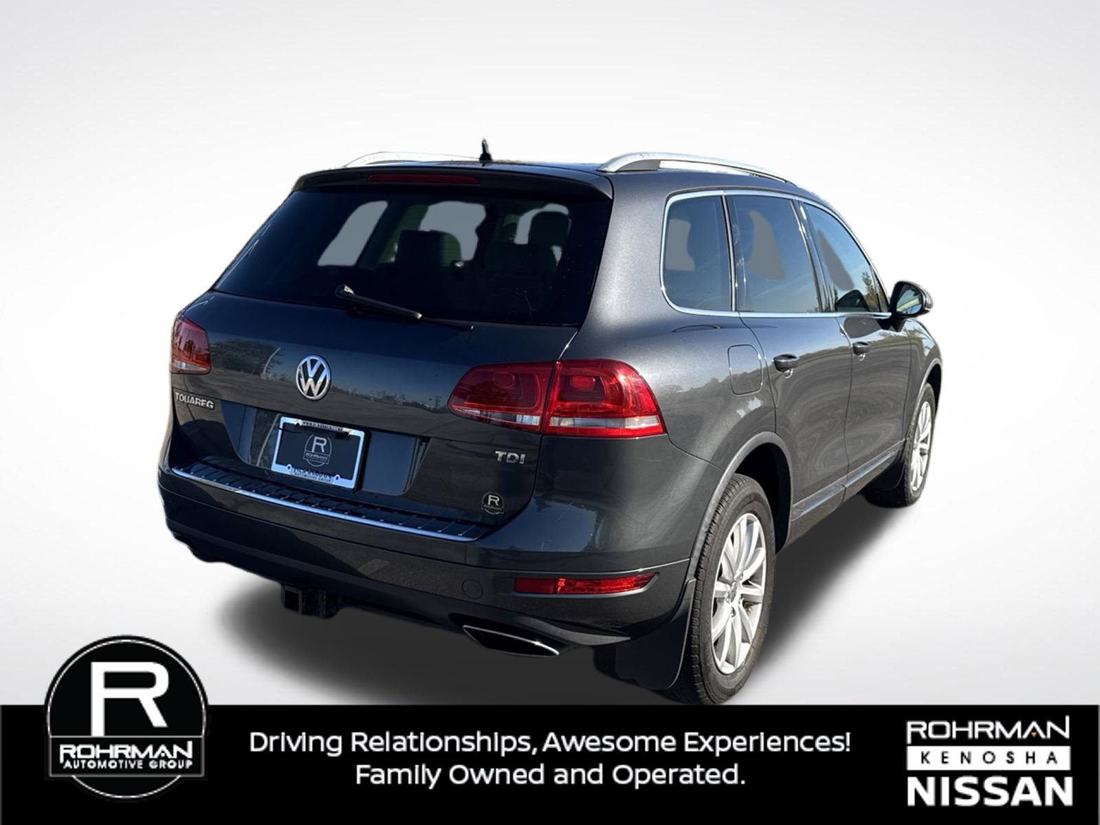 Used 2012 Volkswagen Touareg TDI AWD/4WD image 5