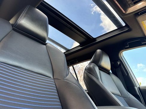 Used 2022 Toyota RAV4 XSE image 16