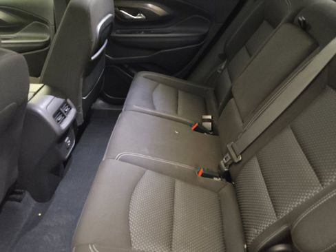 Used 2023 GMC Terrain SLE w/ LPO, Floor Liner Package FWD image 18