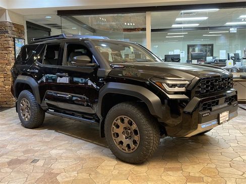 New 2026 Toyota 4Runner Trailhunter image 3