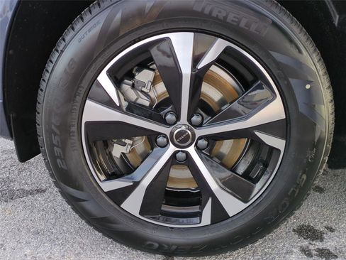 New 2026 Volvo XC60 T8 Core w/ Climate Package image 22