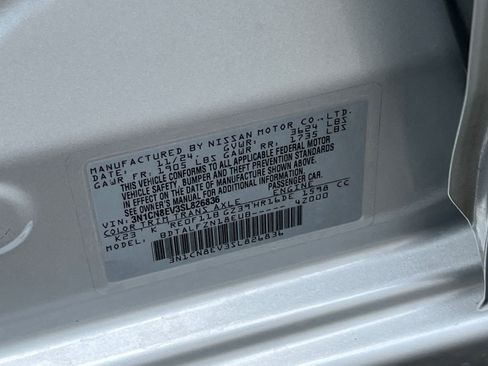Used 2025 Nissan Versa SV FWD image 28