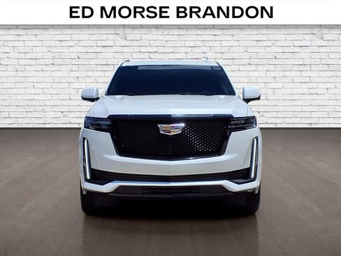 Certified 2023 Cadillac Escalade ESV Sport w/ Touring Package AWD/4WD image 7
