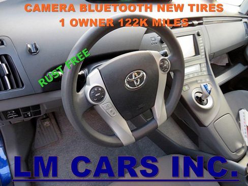 Used 2011 Toyota Prius Three image 23