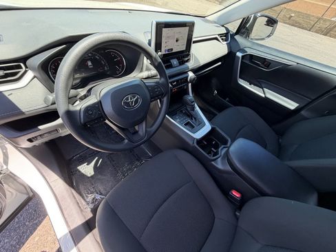 Certified 2025 Toyota RAV4 LE AWD/4WD image 15