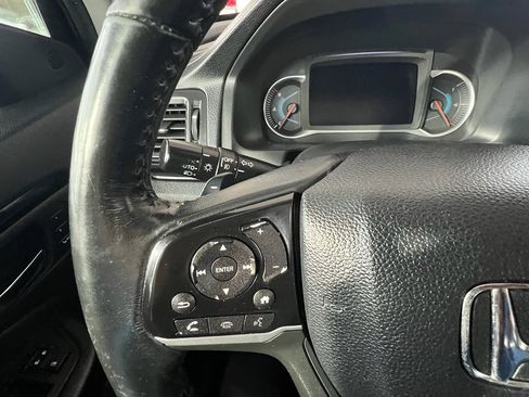 Used 2019 Honda Pilot Elite image 23