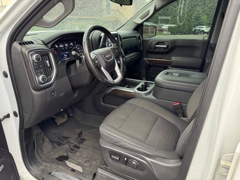Used 2020 GMC Sierra 1500 Elevation w/ Elevation Value Package AWD/4WD image 14