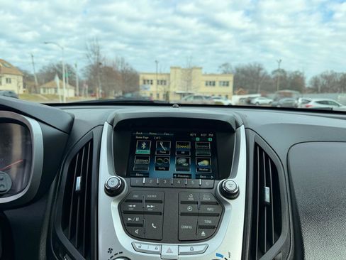 Used 2015 Chevrolet Equinox LT w/ Driver Convenience Package image 12