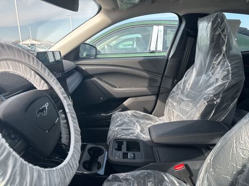 New 2026 Ford Mustang Mach-E Premium image 29