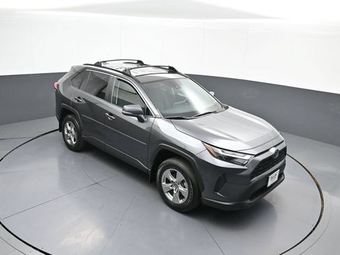 Used 2023 Toyota RAV4 XLE AWD/4WD image 34