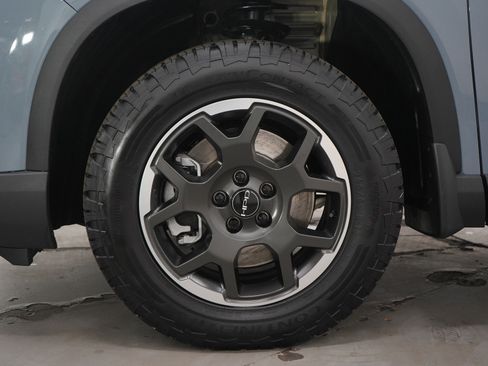 Used 2024 Honda Pilot TrailSport image 31