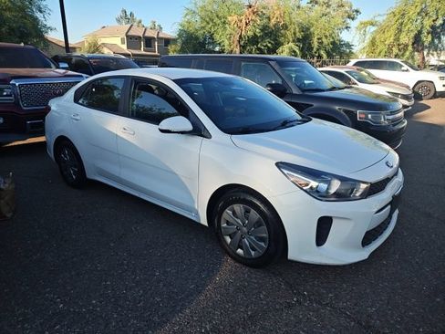 Used 2020 Kia Rio S FWD image 5