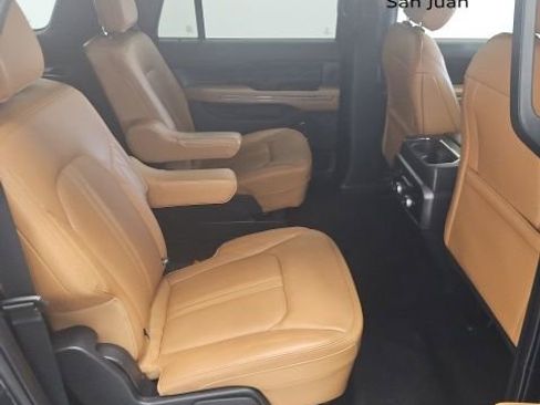 Used 2022 Ford Expedition Max Platinum image 28