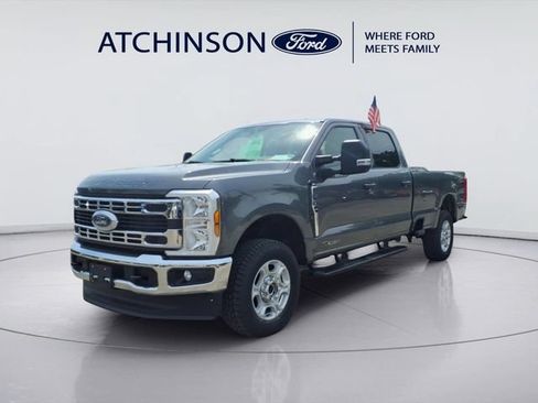 Used 2026 Ford F250 XLT AWD/4WD image 1