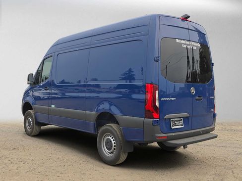Used 2026 Mercedes-Benz Sprinter 2500 image 5