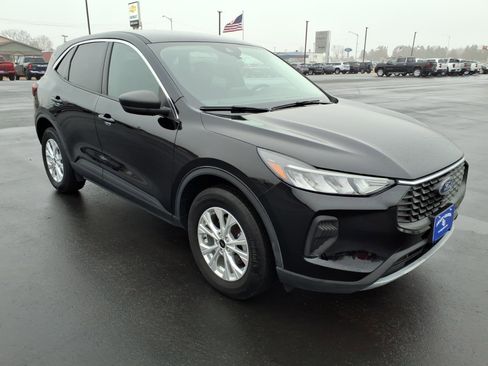 Used 2023 Ford Escape Active image 8