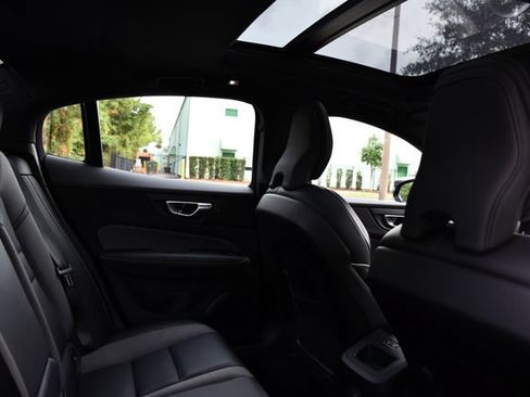 Used 2024 Volvo S60 B5 Plus w/ Climate Package AWD/4WD image 24